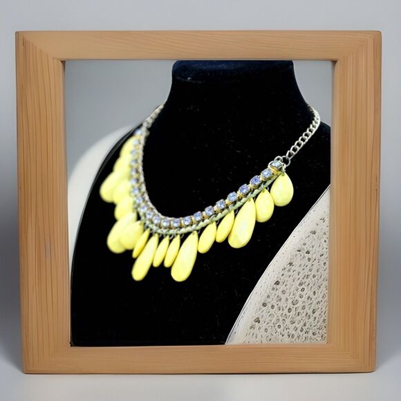 Statement Necklace Goldtone Rhinestone Beaded Retro Cocktail Midcentury Classic - Picture 2 of 4